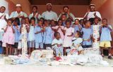 Kindergarten in Bissau mit Auslage unserer mitgebrachten Geschenke